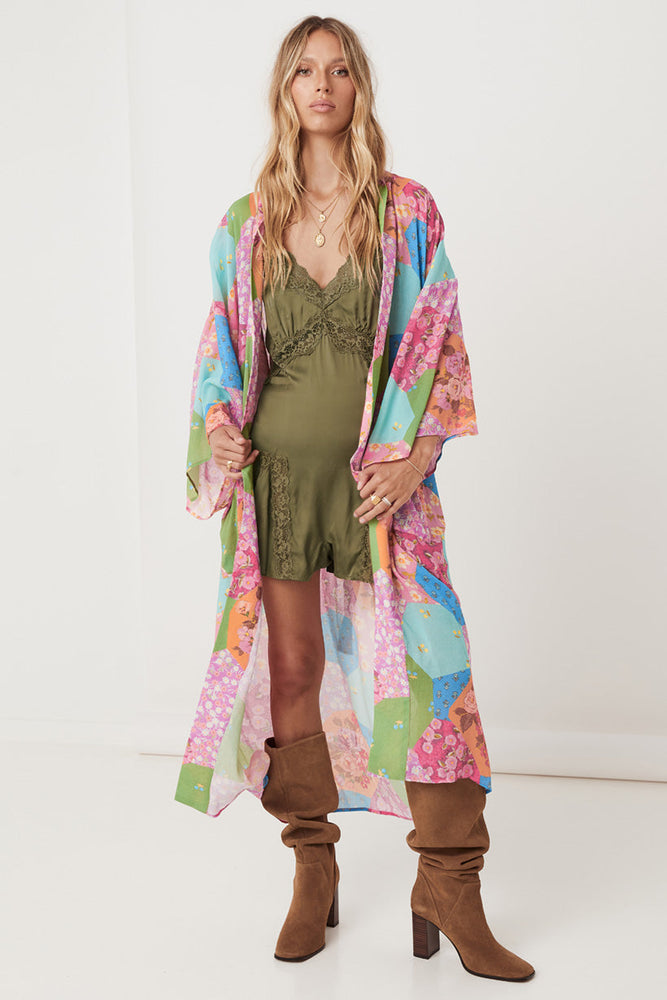 Freda Robe